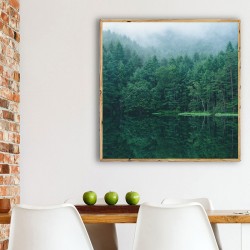 Постер в рамке "Зеленое озеро Мишака. Япония"