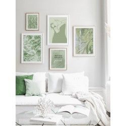 Постер в рамці "Green grass"