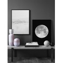 Комплект постеров в рамках "Moon"