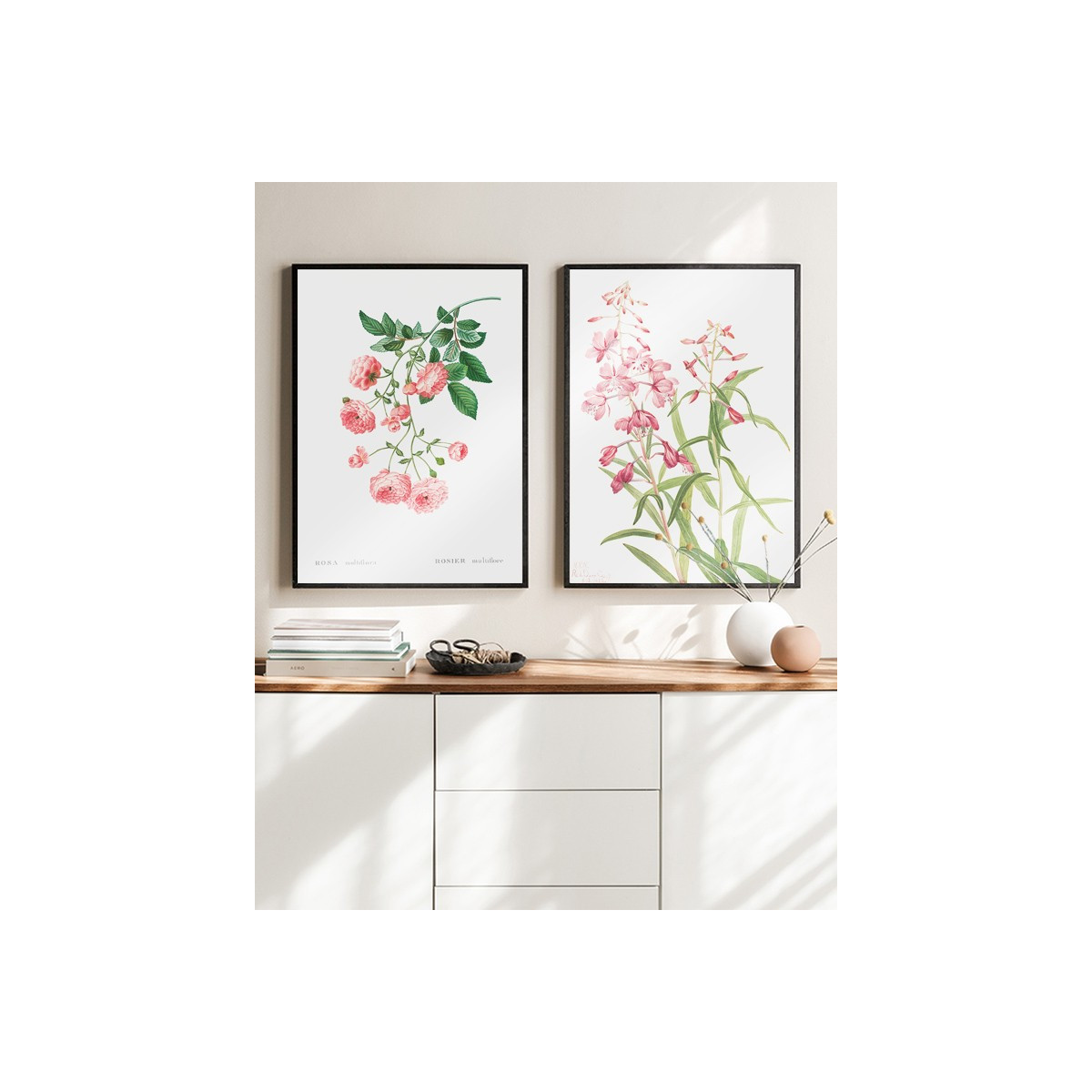 Комплект постеров в рамках "Botanical flowers"