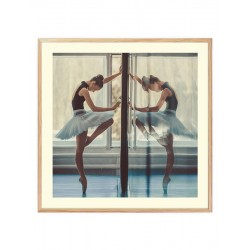 Постер "Дзеркало. 2018. Фотограф Ден Хечос"