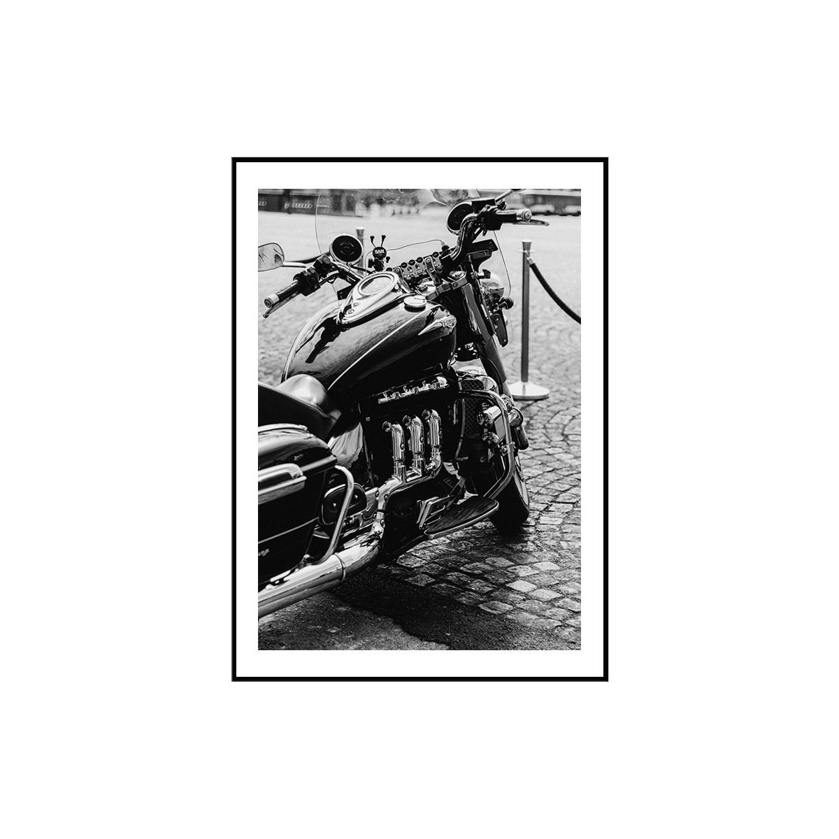 Постер в рамці "Triumph Rocket" розмір на вибір
