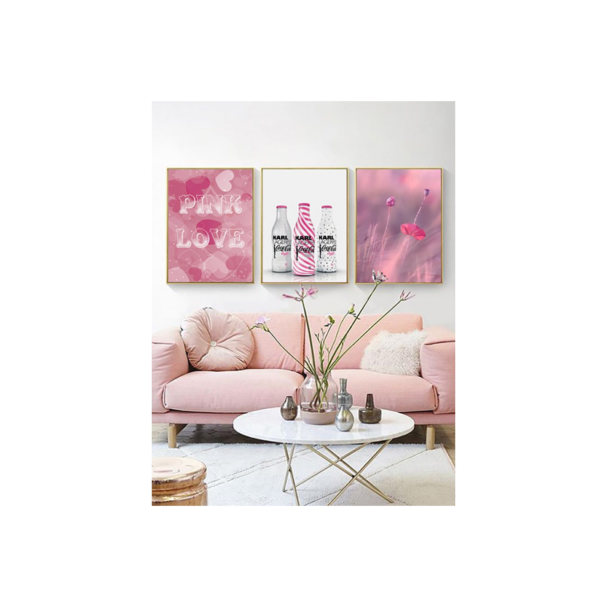 Комплект постеров в рамках "Only pink"