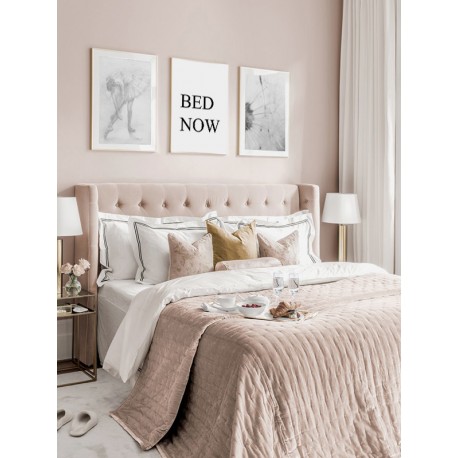 Комплект постерів в рамках "Bed now"