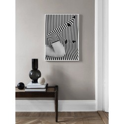 Постер в рамке "Ms stripes"