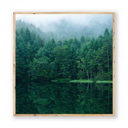 Постер в рамке "Зеленое озеро Мишака. Япония"